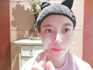 자빈드서울 래디언스 화이트닝 크림 — 4점을 준 리뷰어가 2019년 10월 올린 사용 사진