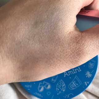 아미니 아쿠아 프로텍터 선쿠션 — 2.5점을 준 리뷰어가 2019년 4월 올린 사용 사진