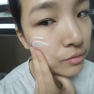 셀라피 에이리페어플러스크림 — 5점을 준 리뷰어가 2018년 4월 올린 사용 사진