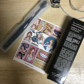 the naked object 디블랙팩치약 디블랙칫솔 세트 — 4점을 준 리뷰어가 2019년 1월 올린 사용 사진