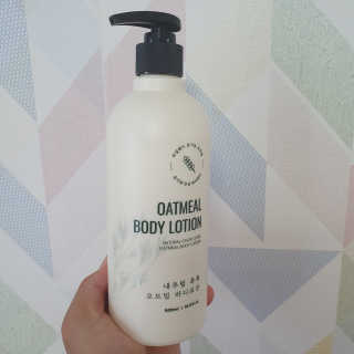 (주)에네스티 내추럴 촉촉  오트밀 바디로션 500ml — 5점을 준 리뷰어가 2019년 10월 올린 사용 사진