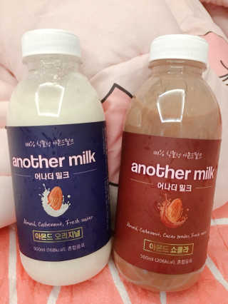 식사대용 아몬드밀크 어나더밀크 500ml X 2병 — 5점을 준 리뷰어가 2018년 9월 올린 사용 사진