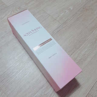 아쿠아큐링 아쿠아S링 퓨어리프레싱 헤어케어 500ml — 5점을 준 리뷰어가 2018년 7월 올린 사용 사진