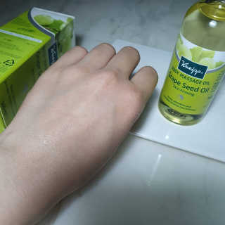 [크나이프] 그레이프씨드 슬리밍 마사지오일 100ml — 5점을 준 리뷰어가 2019년 9월 올린 사용 사진