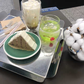 [포벨르] 아메리카노or 돌체라떼 + 에이드 + 디저트 — 5점을 준 리뷰어가 2019년 3월 올린 사용 사진