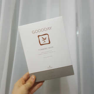 GoodDay Skincare GoodDay 강황 마스크 — 5점을 준 리뷰어가 2020년 2월 올린 사용 사진