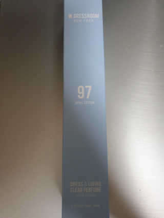 더블유드레스룸 드레스퍼퓸 150ml — 4.17점을 준 리뷰어가 2018년 11월 올린 사용 사진