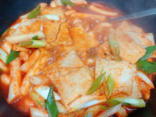 잠실맛집,홍코너떡볶이가우리집에[옛날맛,짜장맛옵션] — 5점을 준 리뷰어가 2019년 12월 올린 사용 사진