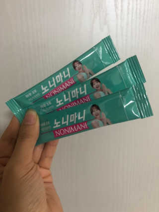 정찬우 꽐라만시 [띵보몰]건강환 습관 노니마니 스틱 1Box — 5점을 준 리뷰어가 2019년 4월 올린 사용 사진