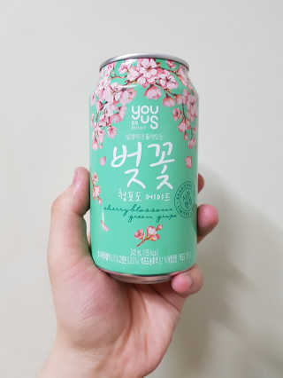GS25 벚꽃 팝콘 + 벚꽃스파클링 + 벚꽃 청포도 에이드 — 4.67점을 준 리뷰어가 2018년 3월 올린 사용 사진