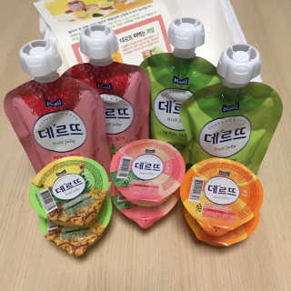 데르뜨 떠먹는 과일 3종, 짜먹는 과일 2종 총 10개 체험 — 5점을 준 리뷰어가 2020년 3월 올린 사용 사진