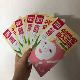 미팩토리 수분 만땅 마스크팩 5매 — 5점을 준 리뷰어가 2018년 2월 올린 사용 사진