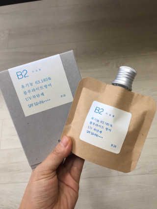 톤28 유기농 블루라이트 방어 UV 차단거리 지성용 B2 — 3.5점을 준 리뷰어가 2019년 6월 올린 사용 사진