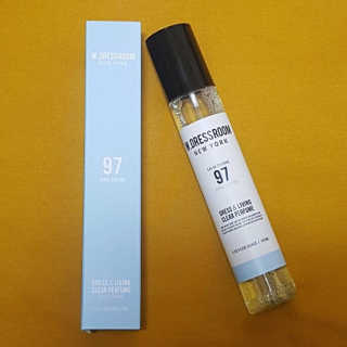 더블유드레스룸 드레스퍼퓸 150ml — 4.17점을 준 리뷰어가 2018년 10월 올린 사용 사진