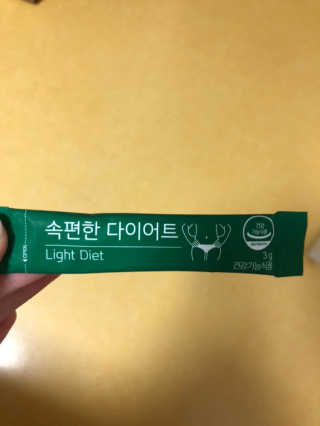 네츄럴굿띵스 속편한 다이어트 30포 — 4.5점을 준 리뷰어가 2019년 10월 올린 사용 사진