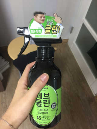 더블유드레스룸 페브클린 500ml — 3점을 준 리뷰어가 2018년 8월 올린 사용 사진