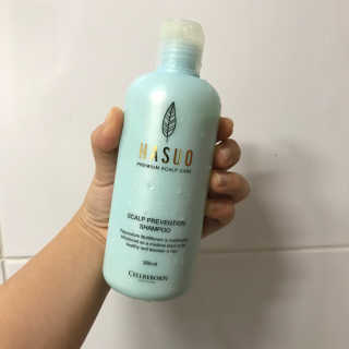 셀리본 하수오 내츄럴 프리벤션 탈모관리 샴푸 300ml — 4점을 준 리뷰어가 2019년 11월 올린 사용 사진