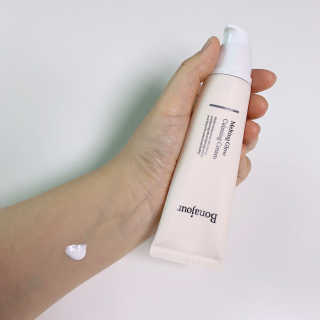 보나쥬르 멜팅 글로우 카밍 크림 50ml — 5점을 준 리뷰어가 2020년 1월 올린 사용 사진