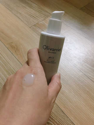 올리베리어 듀얼 모이스트 히알루론 에센스 — 4.5점을 준 리뷰어가 2016년 10월 올린 사용 사진