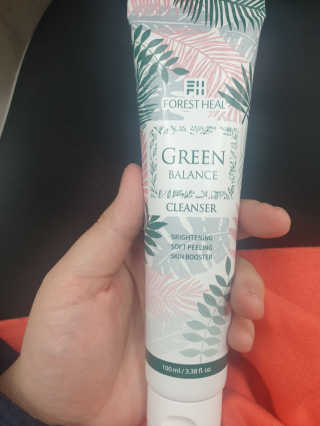 포레스트힐 그린 밸런스 클렌져 100ml + 토끼 헤어밴드 — 4점을 준 리뷰어가 2019년 12월 올린 사용 사진
