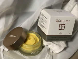 GoodDay Skincare GoodDay 강황 크림 — 3.5점을 준 리뷰어가 2019년 8월 올린 사용 사진