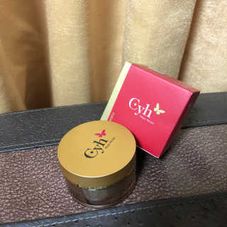 최윤하스텔라 최윤하 만물상 올인원 만능크림 — 4점을 준 리뷰어가 2019년 4월 올린 사용 사진