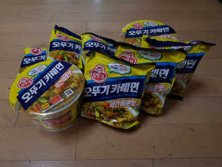 오뚜기카레면 2차 모집 — 4점을 준 리뷰어가 2019년 2월 올린 사용 사진