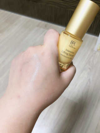 아이소이 불가리안 로즈 인텐시브 리프팅 세럼 20ml 탄력세럼 — 5점을 준 리뷰어가 2018년 10월 올린 사용 사진