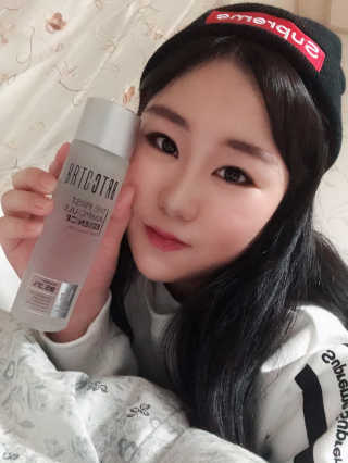비알티씨 더 퍼스트 앰플 에센스 — 5점을 준 리뷰어가 2019년 3월 올린 사용 사진