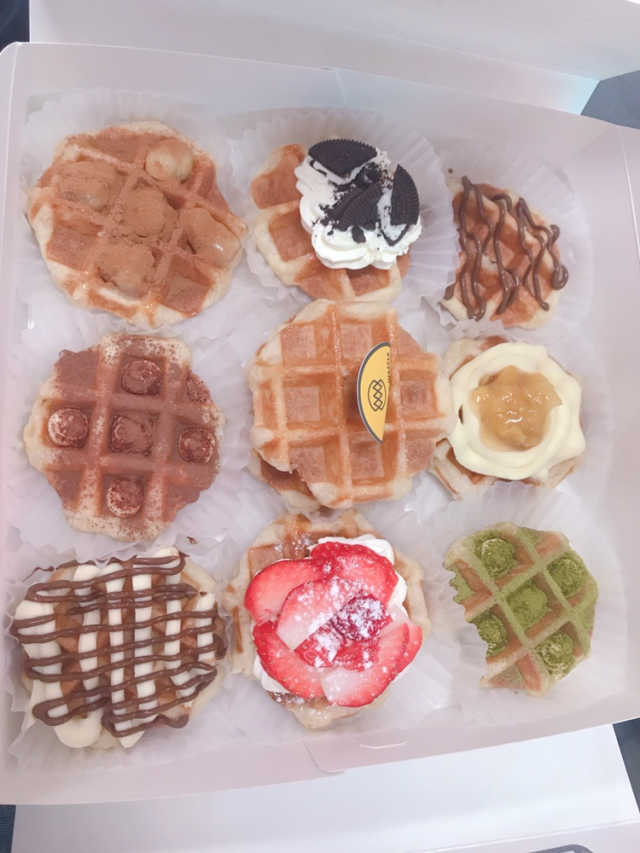 [베러댄와플_중앙대점] 10가지 맛 미니와플샘플러 리뷰 사진