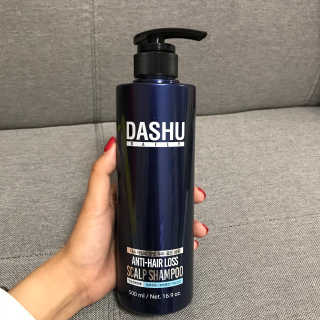 다슈코리아 다슈 데일리 한방 두피 골드 샴푸 500ml — 5점을 준 리뷰어가 2017년 12월 올린 사용 사진