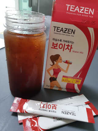 티젠 보이차 + 마이보틀 세트 — 4점을 준 리뷰어가 2018년 6월 올린 사용 사진