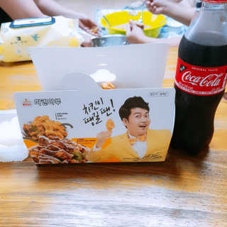 [치킨마루]-  빠사칸윙봉현미 + 콜라 500ml — 5점을 준 리뷰어가 2019년 7월 올린 사용 사진