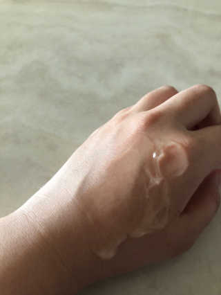뷰티여우_아토클리닉 [아토클리닉] 아기들이 쓰는 보습, 진정 수딩젤 2개 — 5점을 준 리뷰어가 2019년 5월 올린 사용 사진