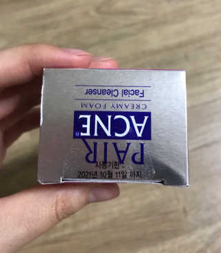 페어아크네 크리미폼 페어아크네 크리미 폼 — 4점을 준 리뷰어가 2019년 7월 올린 사용 사진