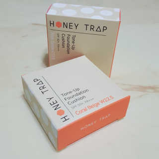 Honey Trap 톤 업 파운데이션 쿠션(W22.5,C17.5) — 5점을 준 리뷰어가 2017년 11월 올린 사용 사진