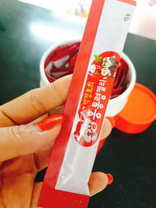 메이준뉴트리 박경호의 어린이 홍삼 홍통령젤리 30포 — 5점을 준 리뷰어가 2020년 2월 올린 사용 사진