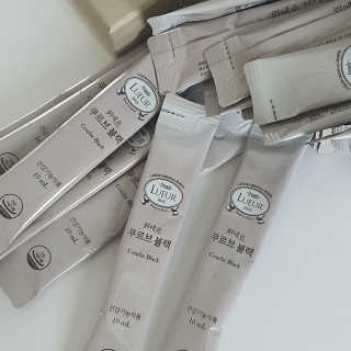 [하우투잇] 뤼에르 쿠르브 블랙 10ml x 30포 총 300ml — 1점을 준 리뷰어가 2020년 3월 올린 사용 사진