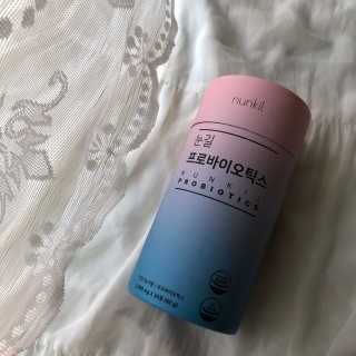 눈길 프로바이오틱스 눈길 콜라겐 프로바이오틱스 — 5점을 준 리뷰어가 2019년 11월 올린 사용 사진