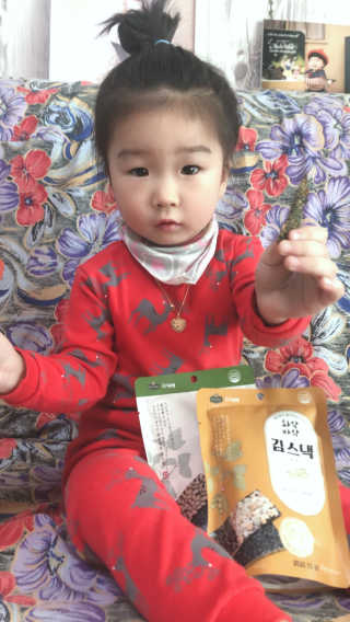 더빈트 와삭바삭 김스낵 — 4.5점을 준 리뷰어가 2019년 12월 올린 사용 사진