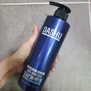 다슈코리아 다슈 데일리 단백질 한방 두피 골드 샴푸 500ml — 3.5점을 준 리뷰어가 2020년 3월 올린 사용 사진