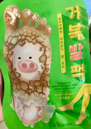엘리자베카 위치피기 헬-포어 거북발팩 — 5점을 준 리뷰어가 2019년 7월 올린 사용 사진