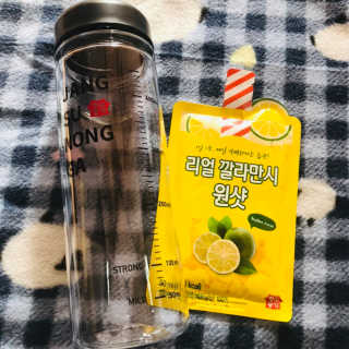 장수농가 리얼깔라만시 원샷 50ml 10팩+보틀 — 4.5점을 준 리뷰어가 2019년 5월 올린 사용 사진