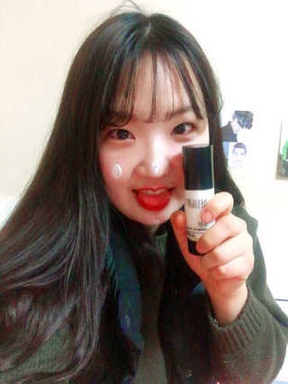 딜라잇18 아이.유 화이트닝크림 — 4점을 준 리뷰어가 2017년 2월 올린 사용 사진