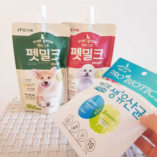 [빙그레] 에버그로 생유산균 1봉（10포입）+펫밀크2팩 — 5점을 준 리뷰어가 2019년 5월 올린 사용 사진