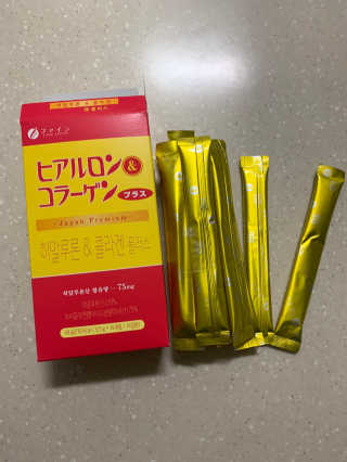 한국맥널티 맥널티 히알루론산 콜라겐 플러스 14개입 — 4점을 준 리뷰어가 2019년 12월 올린 사용 사진