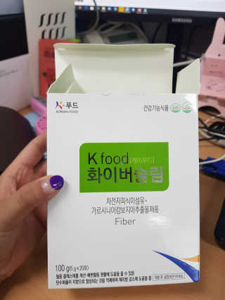 두루원 똥기사의 Kfood 화이버슬림 — 3.17점을 준 리뷰어가 2018년 7월 올린 사용 사진