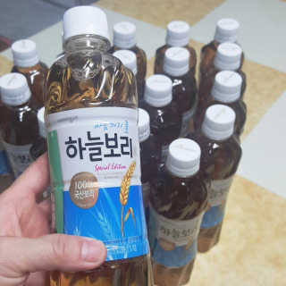 웅진식품 19년 하늘보리 열두보리 스페셜 에디션 — 5점을 준 리뷰어가 2019년 7월 올린 사용 사진