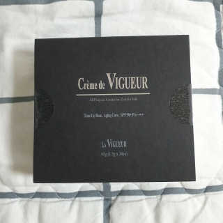 라 뷔게르 크렘 드 뷔게르 - Crème de Vigueur — 5점을 준 리뷰어가 2019년 9월 올린 사용 사진