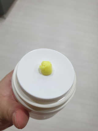 GoodDay Skincare GoodDay 강황크림 50g — 5점을 준 리뷰어가 2020년 1월 올린 사용 사진